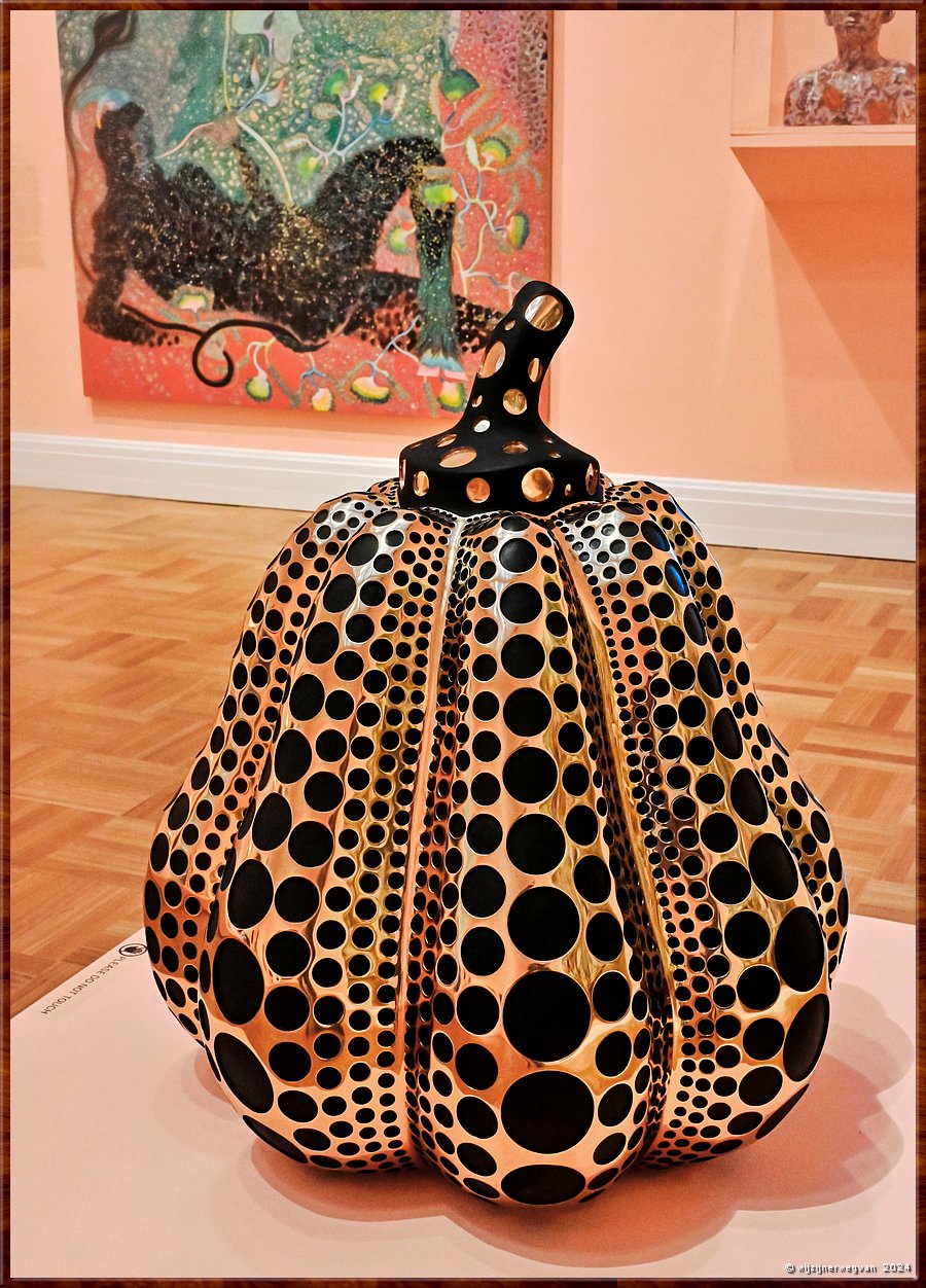 

Adelaide
Art Gallery of South Australia
Pumpkin, Yayoi Kusama (2016)  -  63/90