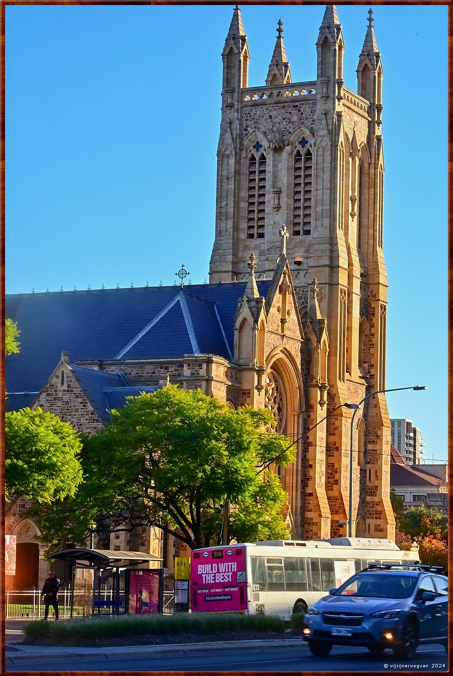 

Adelaide
Saint Francis Xavier's kathedraal (1858)
De bouw van de toren begon later in 1887, en werd pas in 1996 voltooid  -  64/71