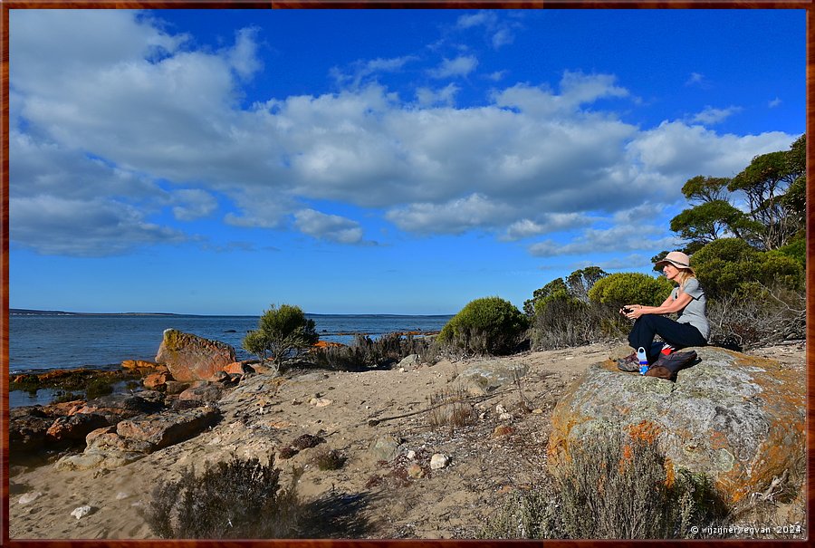 

Port Lincoln
Billy Light's Point
Hier kun je uren turen.  -  30/42