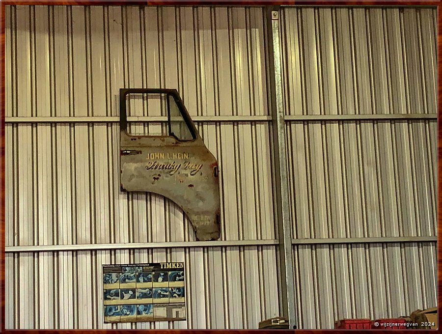 

Streaky Bay
'Hein Truck & Car Repairs'  -  6/11