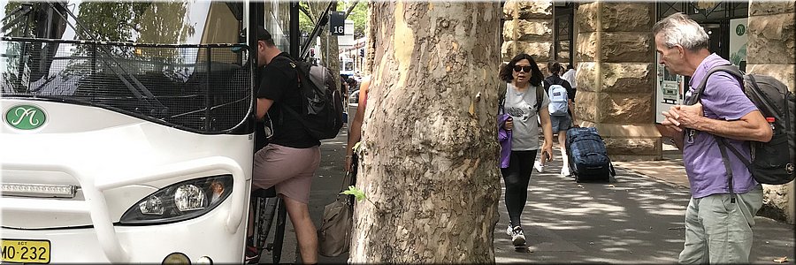 7 jan 2024 - Sydney Central Station - Bus naar Canberra