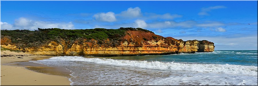 14-4-2024 Bay of Islands Coastal Park - Bay of Martyrs