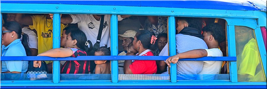 12 feb 2026
Apia (Samoa)
Busstation
De bus is vo-hol!