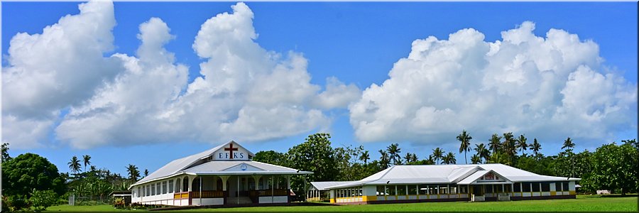 18 feb 2026
Onderweg naar Muliffanua (Samoa)
Somoa ligt bezaaid met kerken van velerlei denominatie