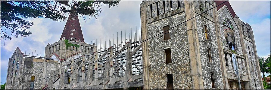 27 feb 2026
Nuku'alofa (Tonga)
Centennial Church (1888)
Verbouwing? Verval?
