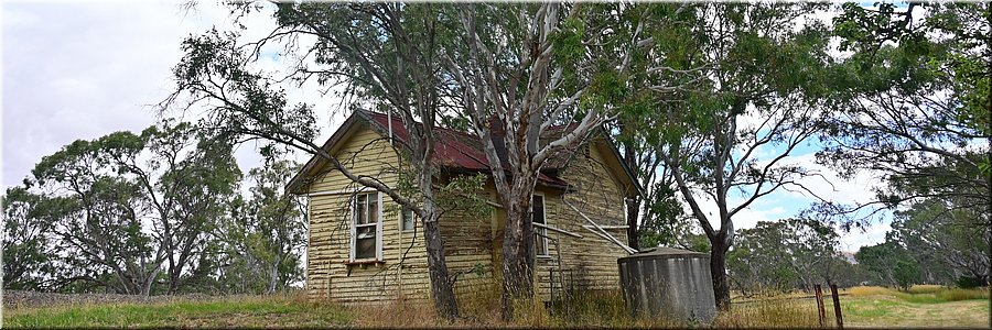 10-1-2026
Buangor
Oude treinstation
