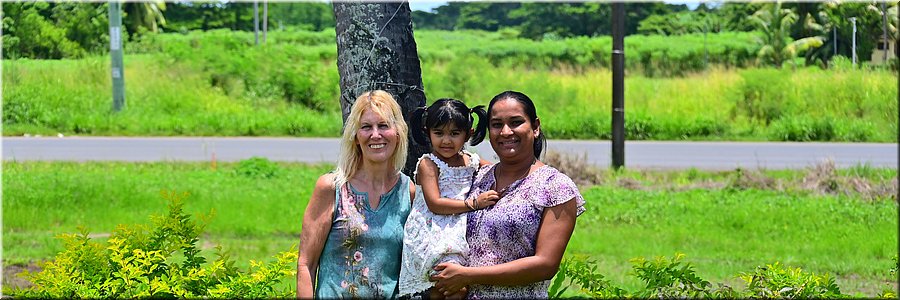9 feb 2026
Nadi (Fiji)
Onze gastvrouw met haar dochter