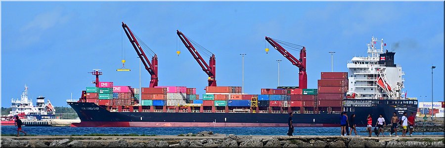 7 mrt 2026
Nuku'alofa (Tonga)
Er ligt 1 vrachtschip in de haven van Tonga