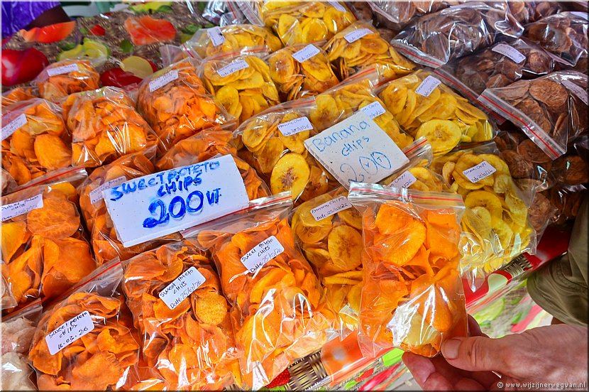 25 mrt 2026
Port Vila (Vanuatu)
Main Market
Bananen chips of zoete aardappel chips?