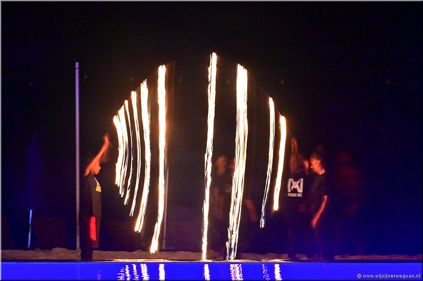27 maart 2026
Port Vila (Vanuatu)
Breakas Beach Resort
Fireshow