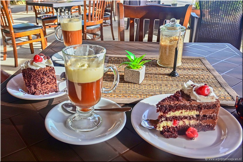 31 Maart 2026
Port Vila (Vanuatu)
Feest met black forrest cake