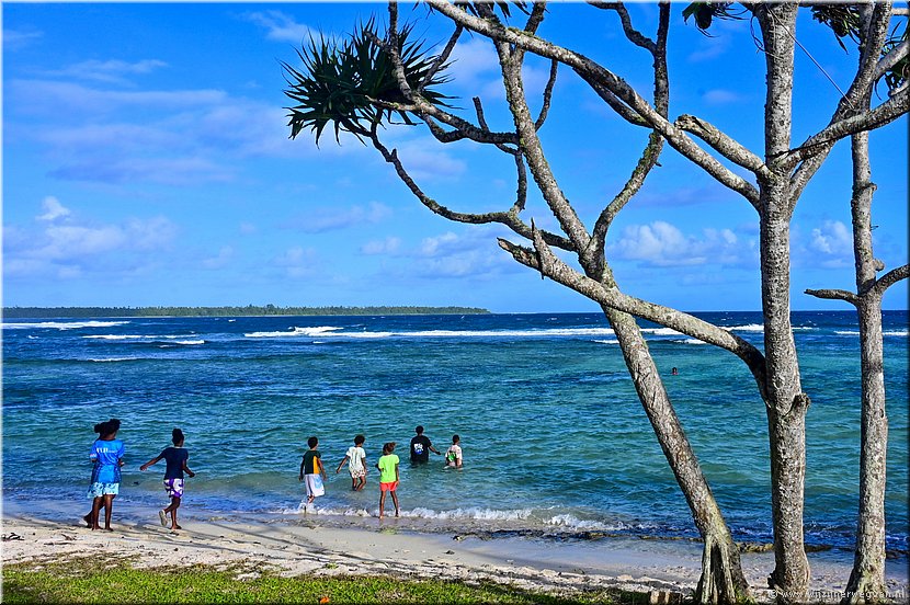 2 apr 2026
Port Vila (Vanuatu)
Pango Surf Break
Het t-shirt blijft aan