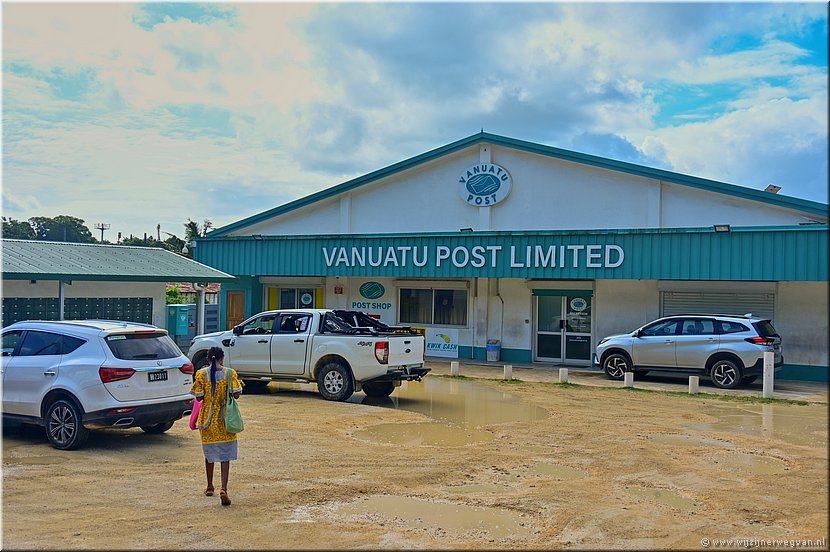 9 apr 2026
Port Vila (Vanuatu)
Het postkantoor van Port Via ligt nogal afgelegen