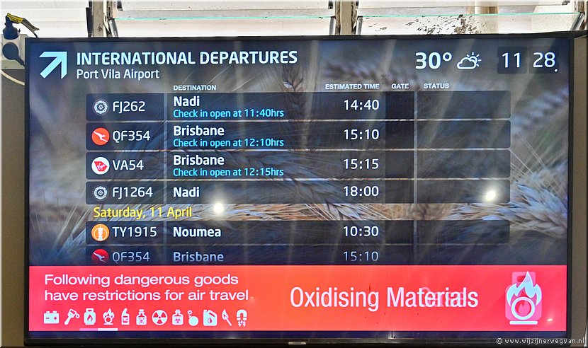 10 apr 2026
Port Vila (Vanuatu)
Internationale luchthaven Bauerfield
Vier vluchten vandaag; 
een razenddrukke dag!