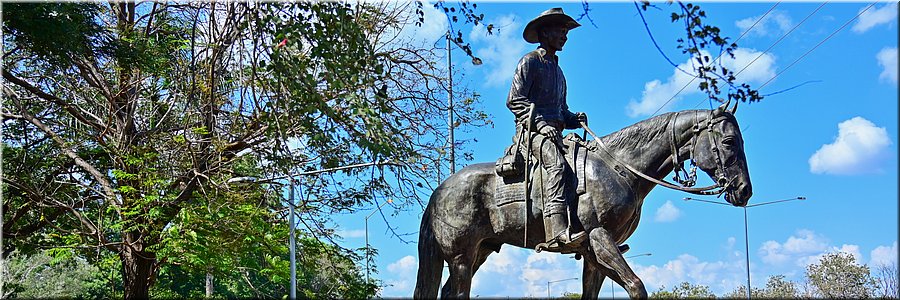 29 Juni 2026
Katherine
Pioneer Memorial Park
Stockman Statue