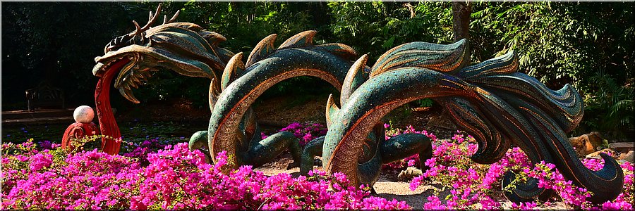 22 juli 2026
Darwin
George Brown Botanic Gardens
Dragon Sculpture, Techy Masero
