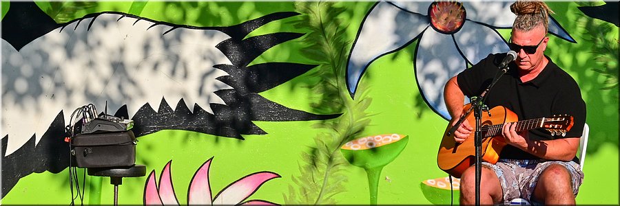 26 juli 2026
Darwin
Mirtil Beach Market
Levende muziek