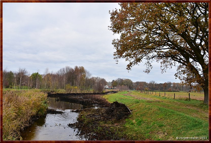 ,  

Langs de rand van Nederland 9
Weert
'Kempen Broek'
Tungelroyse Beek        10/34