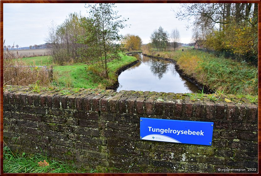 ,  

Langs de rand van Nederland 9
Weert
'Kempen Broek'
Tungelroyse Beek        12/34