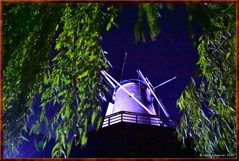 ,  

Rondje Nederland 11 
Stevensweert
Molendijk
'De Hompesche Molen'        54/56