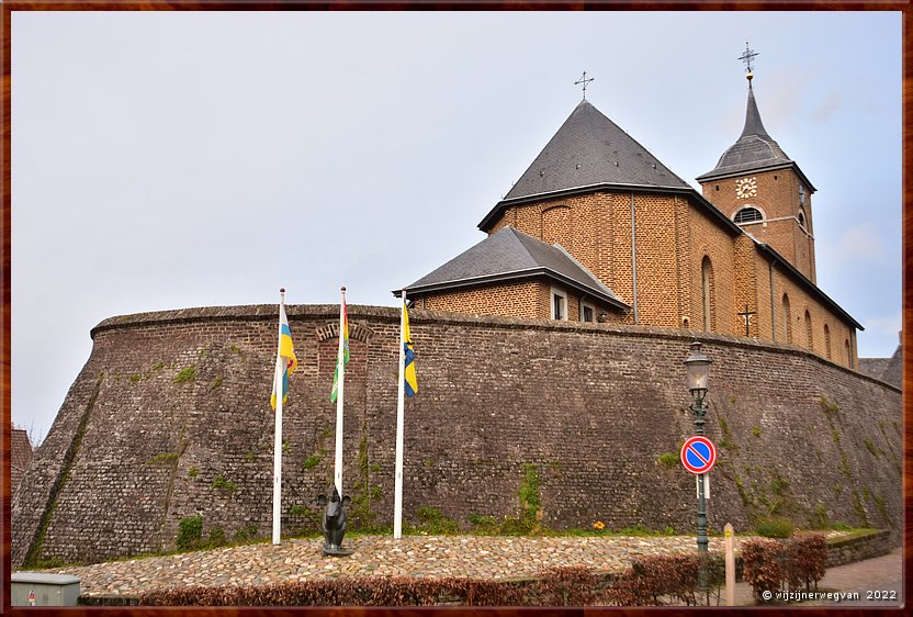 ,  

Rondje Nederland 13
Urmond
Grotestraat
Terpkerk        21/29