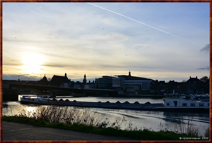 ,  

Rondje Nederland 14
Maastricht
Griendpark
Maas, rivier        23/48