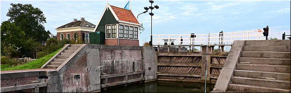 ma 18-10-2021 Langs de rand van Nederland 86 - Monnickendam > Warder - (een) potje dammen - 19,2 km