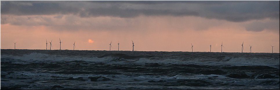 ma 29-11-2021 Langs de rand van Nederland 110 - Camperduin (Schoorl) > Egmond aan Zee - wervelen(d) door wind, water en wolken - 13,8 km